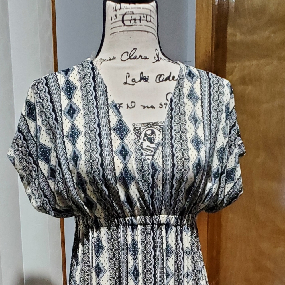 Women's dress size M